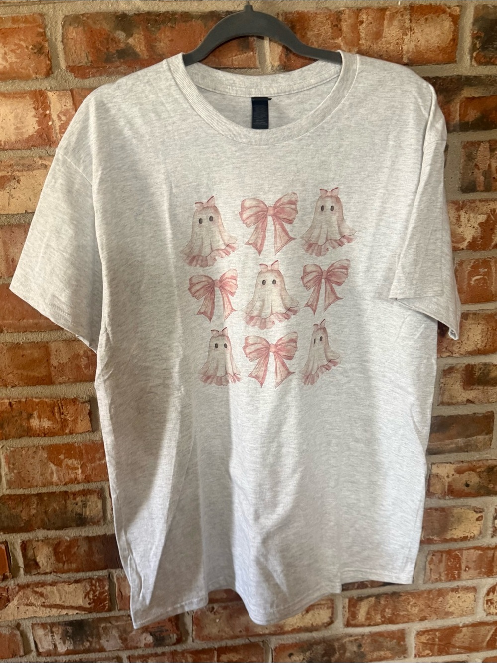 Gildan Ash Gray Tee with Pink Ghost & Bow Print